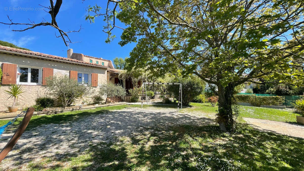 Maison à VENELLES