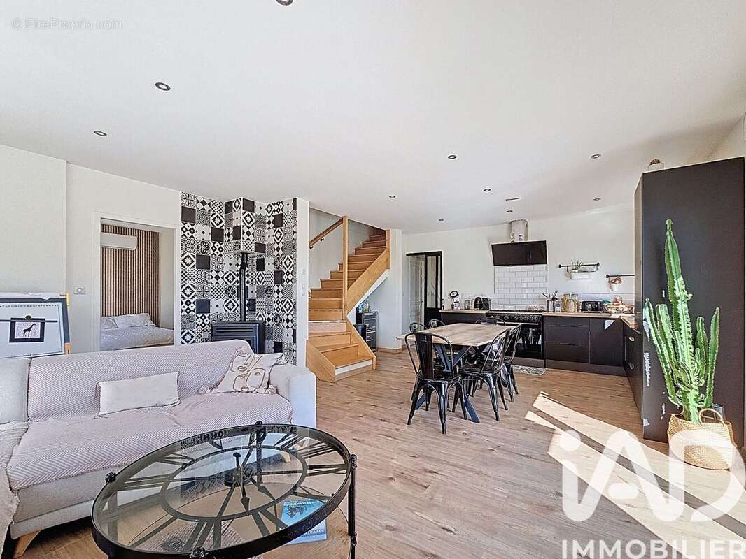 Photo 7 - Maison à CONDRIEU