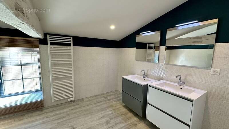 Maison à CHALLIGNAC