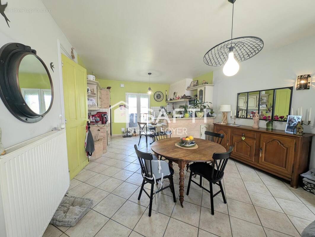 Photo 1 - Maison à LA FERE