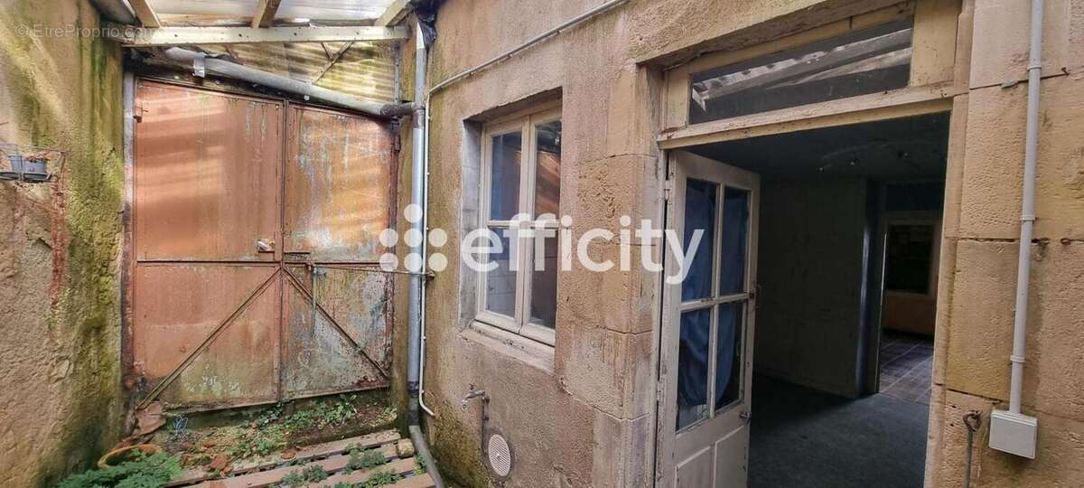 Maison à MAUPREVOIR