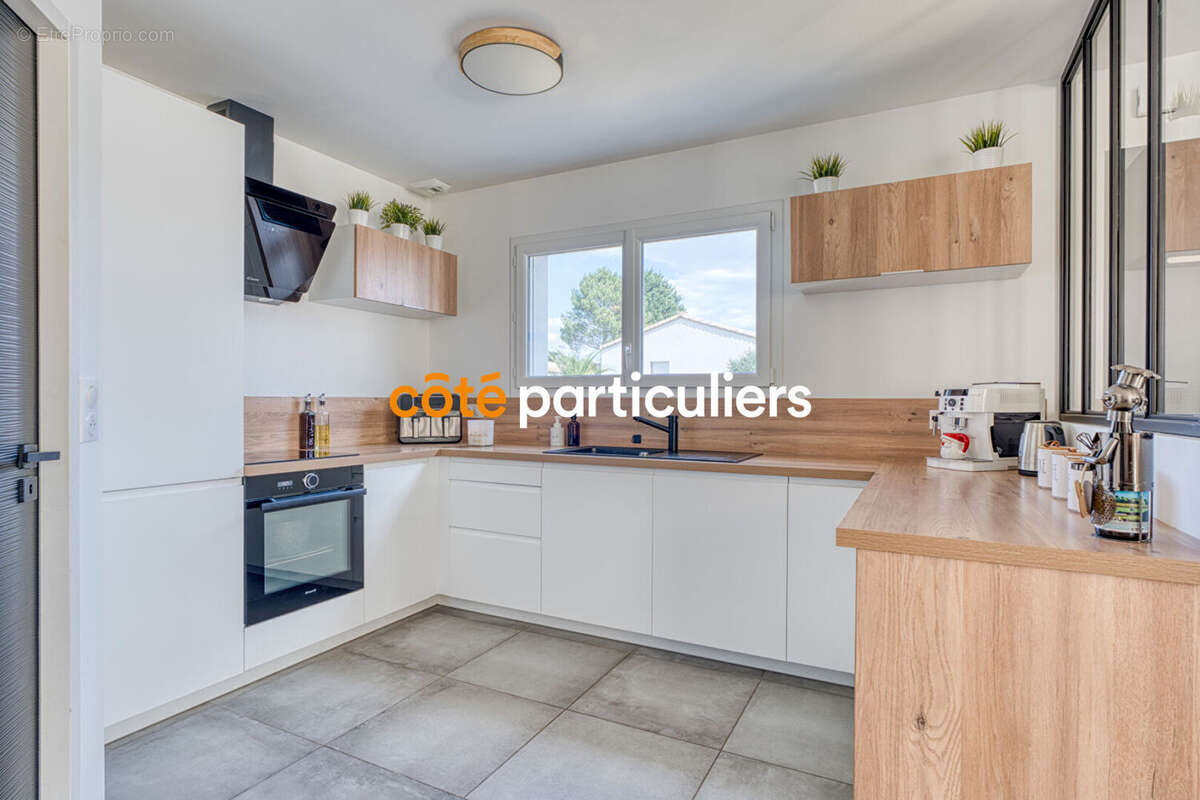 Maison à LA CHAPELLE-ACHARD