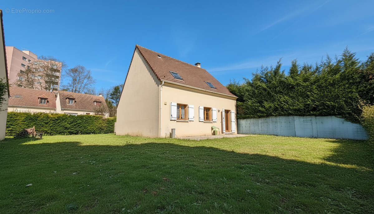 Maison à EVRY