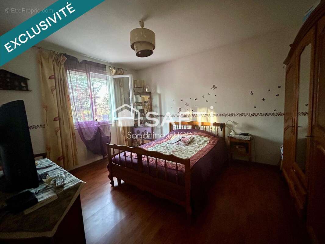 Maison 142 m² à Saint-Georges-De-Rex  - photo 8