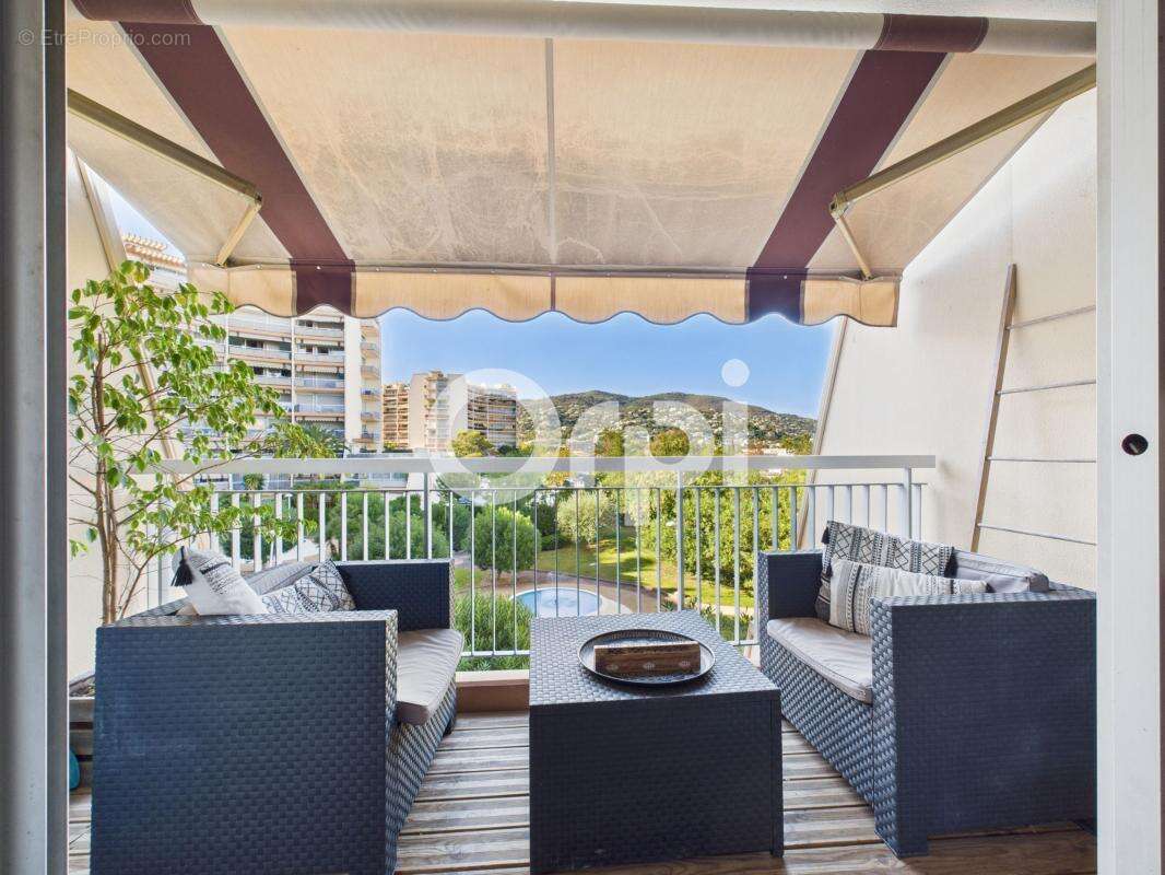 Appartement à MANDELIEU-LA-NAPOULE