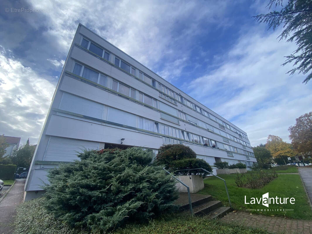 Appartement à CHATENAY-MALABRY