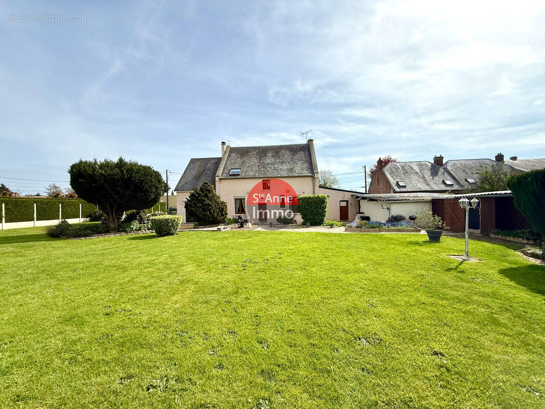 Maison à CHAULNES