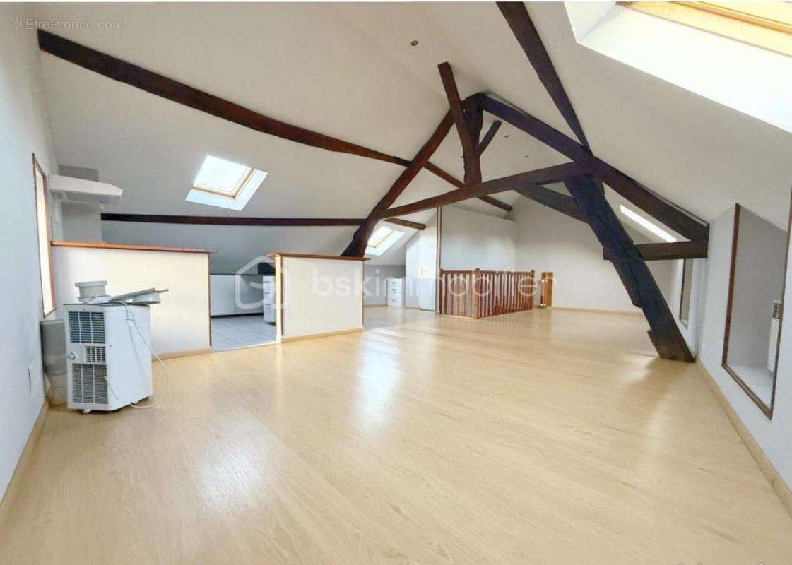 Appartement à LE CHATELET-EN-BRIE