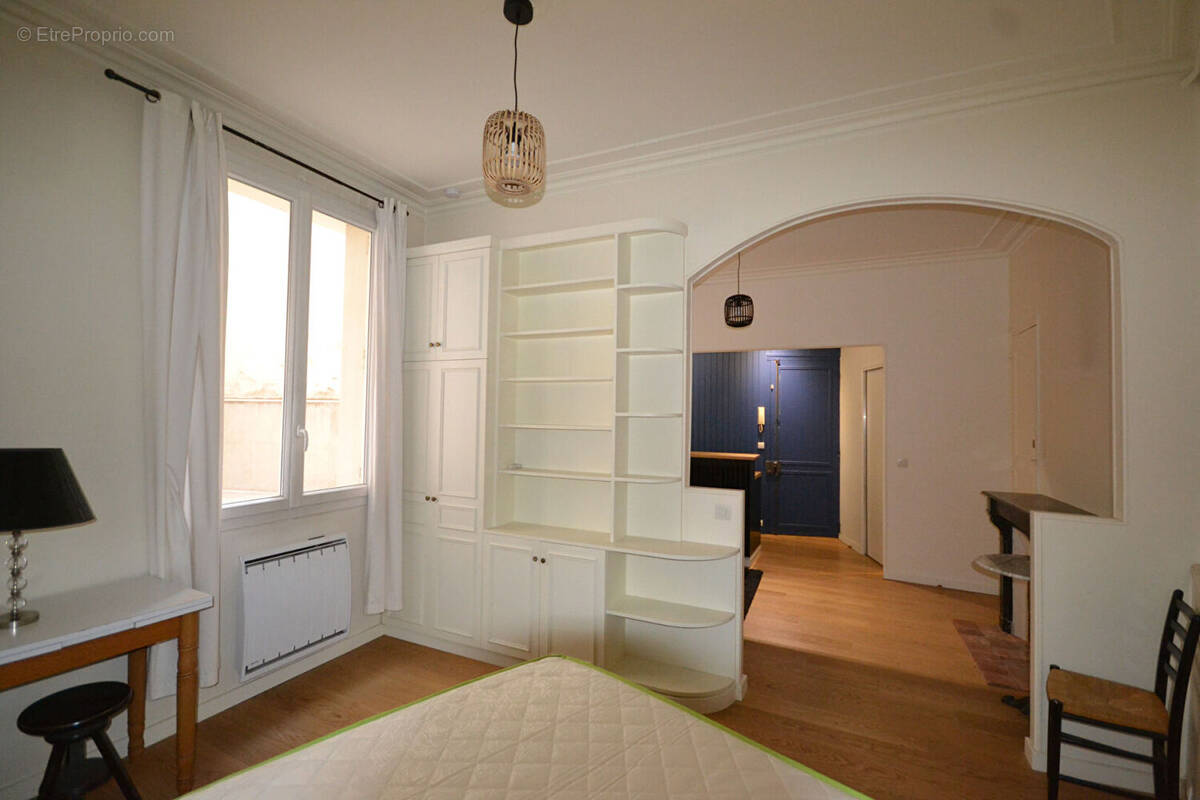 Appartement à PARIS-9E
