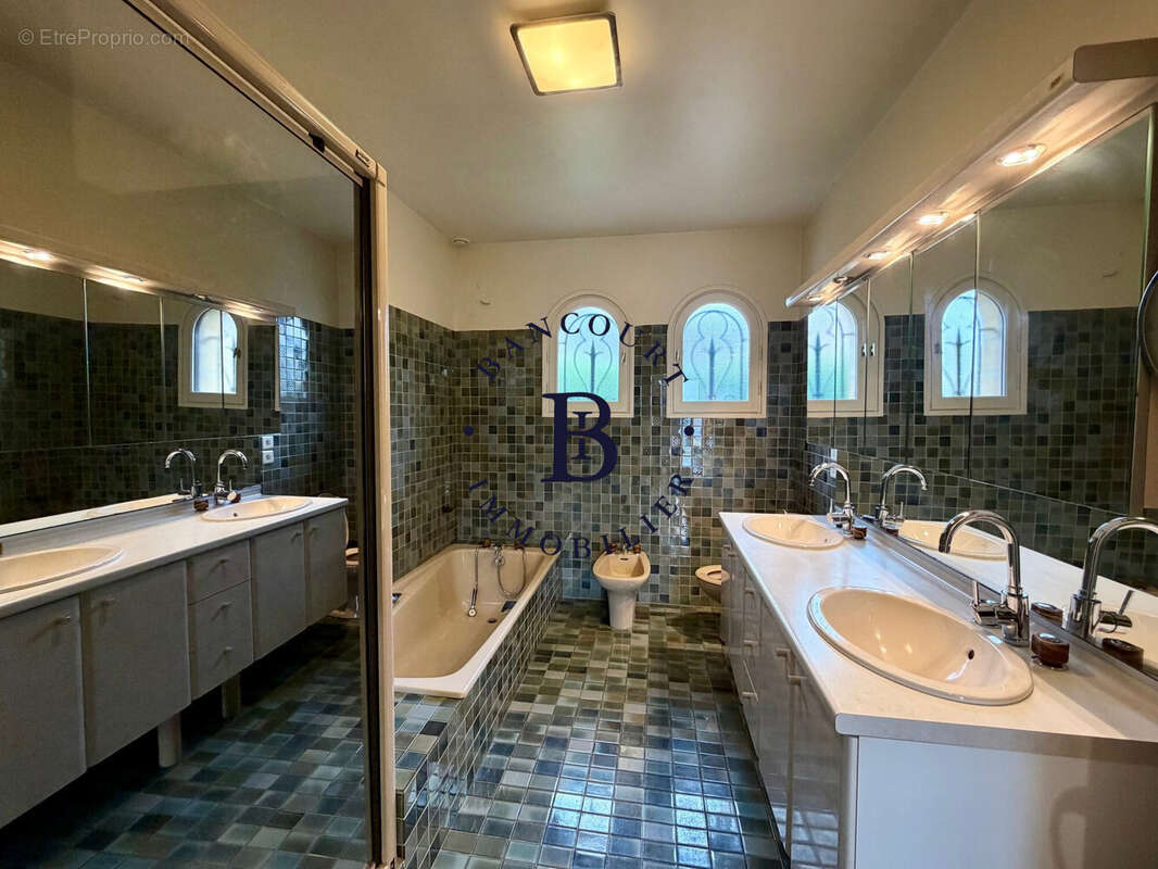 Maison à BRIVE-LA-GAILLARDE