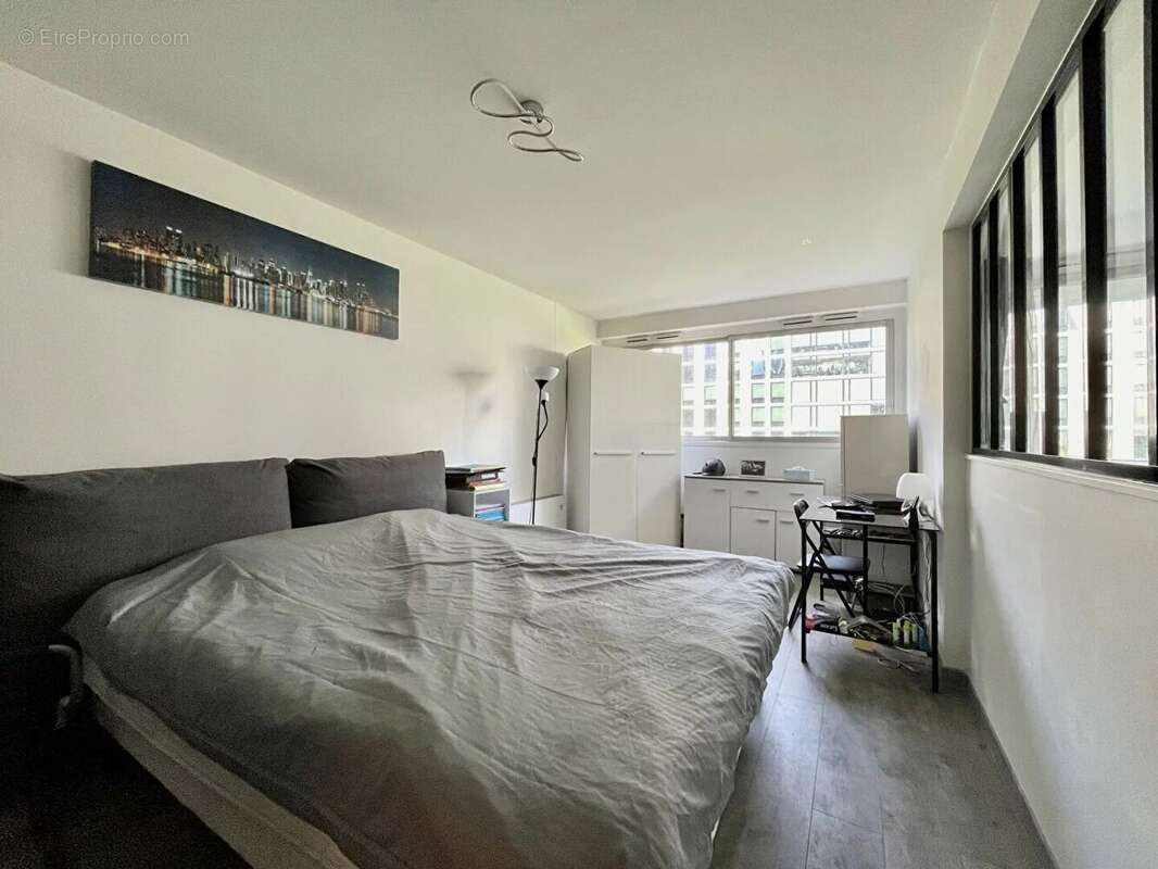 Appartement 50 m² à Courbevoie  - photo 5