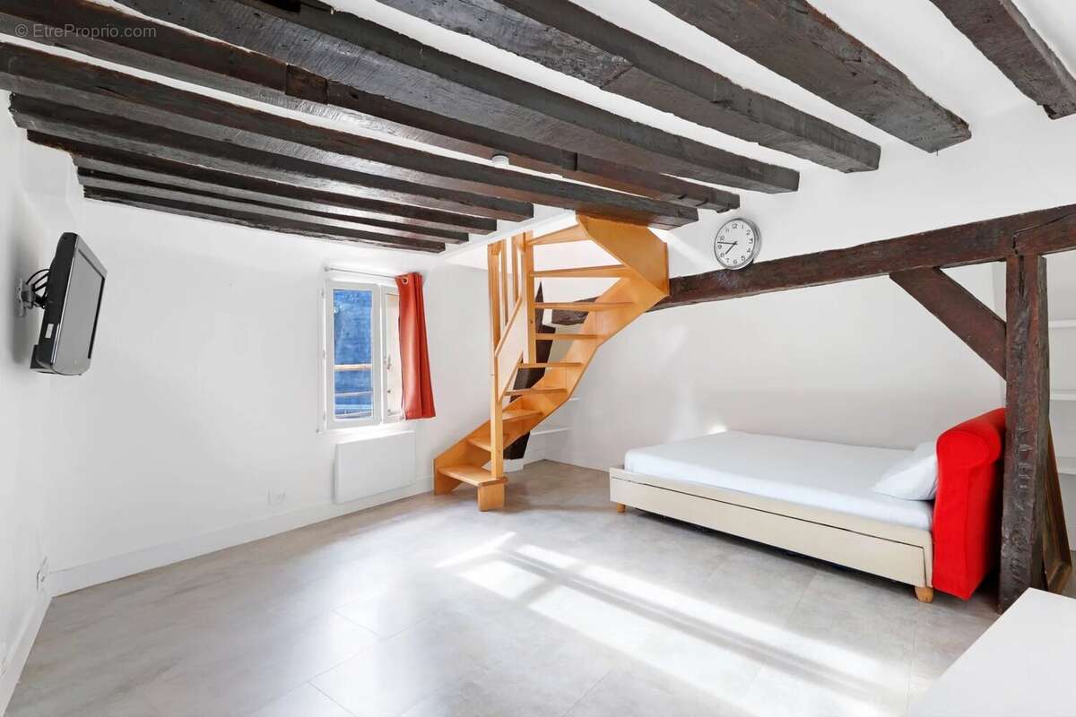 Appartement à PARIS-5E