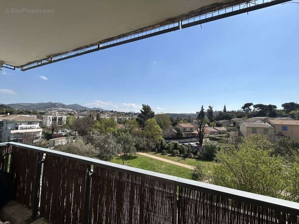 t3 - jardin - croix rouge - allauch - parking - piscine - 13013 - Appartement à MARSEILLE-13E