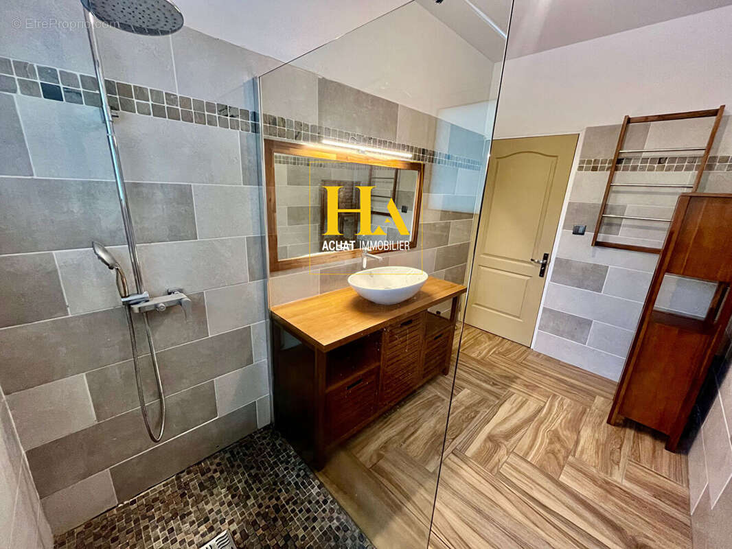 Maison à SAINT-PIERRE