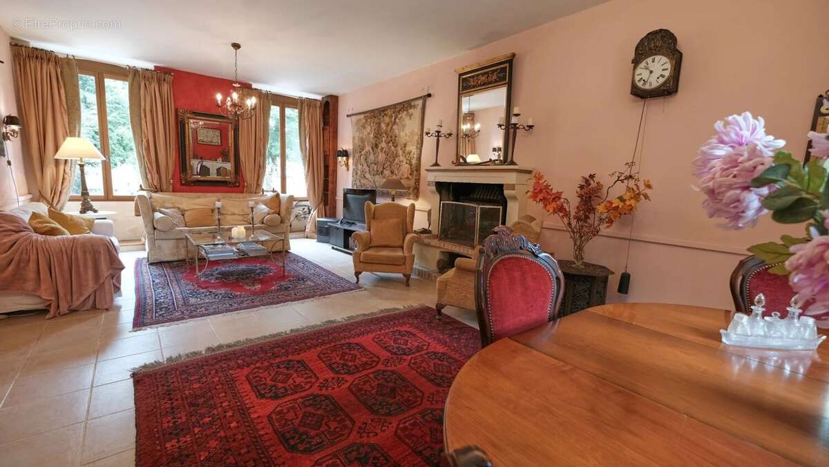 Maison à SAINT-FRANCHY