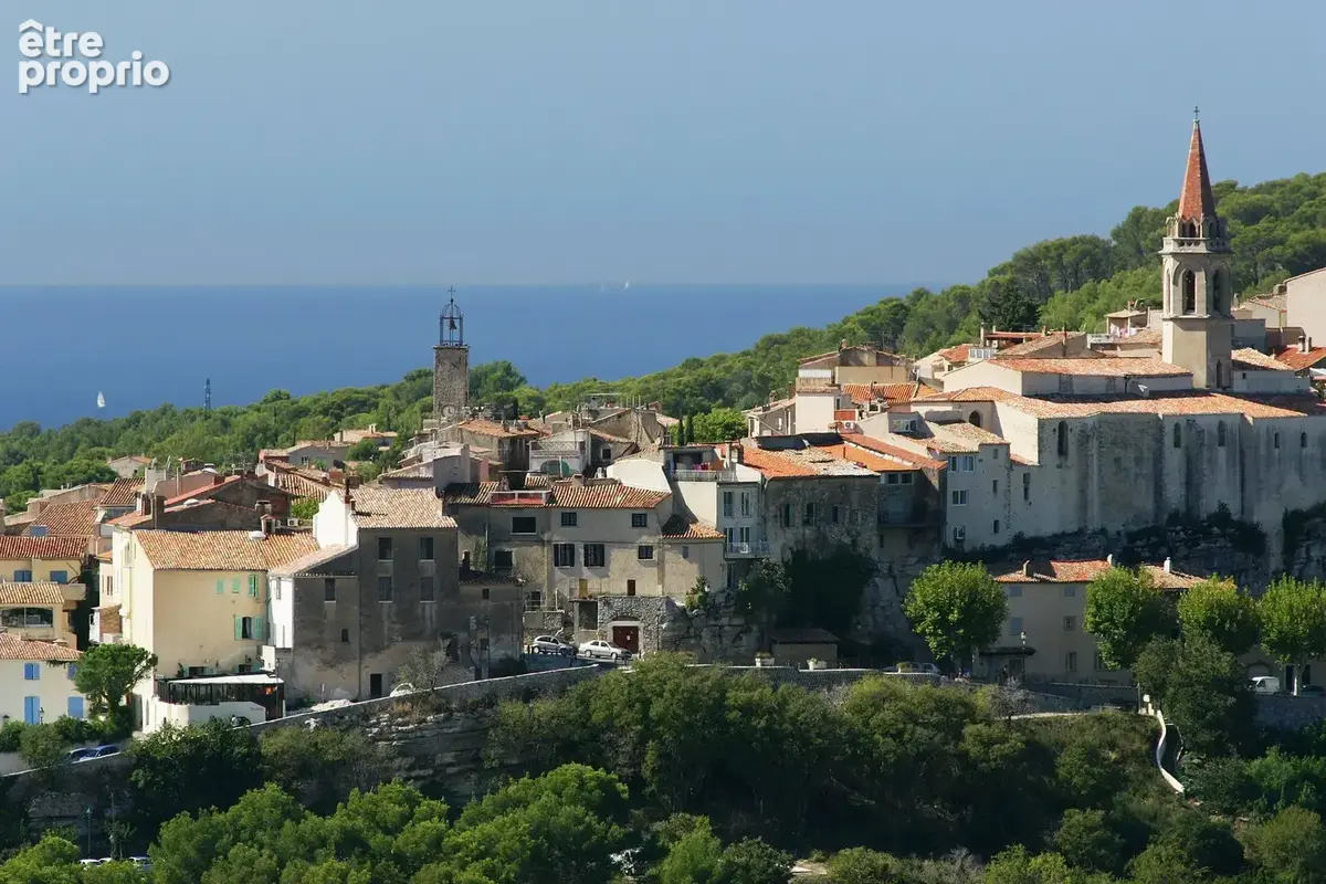 Appartement à LA CADIERE-D'AZUR