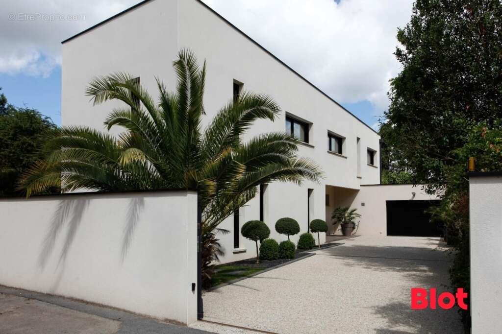 Maison 230 m² à Rennes  - photo 9