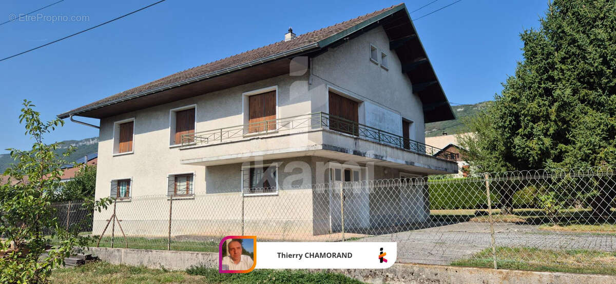 Maison Brison-Saint-Innocent   Charme et potentiel - photo 2