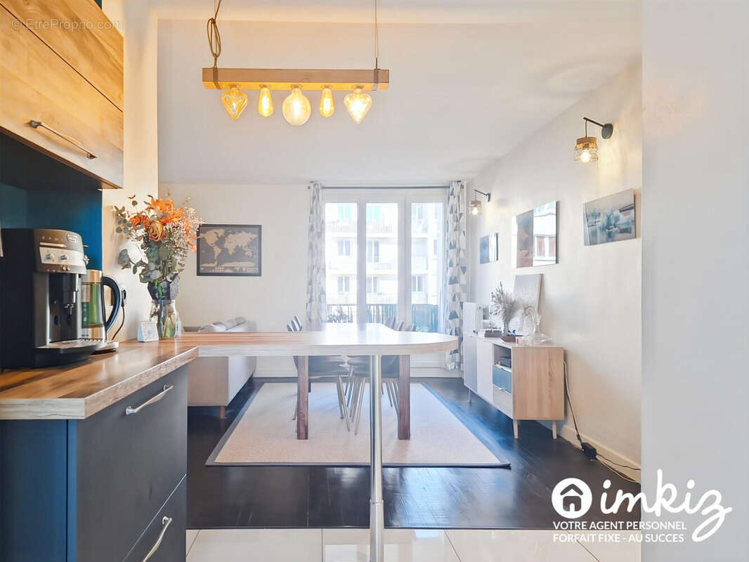 Gratte ciel - T3 70 m² avec balcon, DPE C - photo 6
