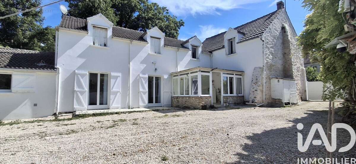 Maison 186 m² à Montge-En-Goele  - photo 2