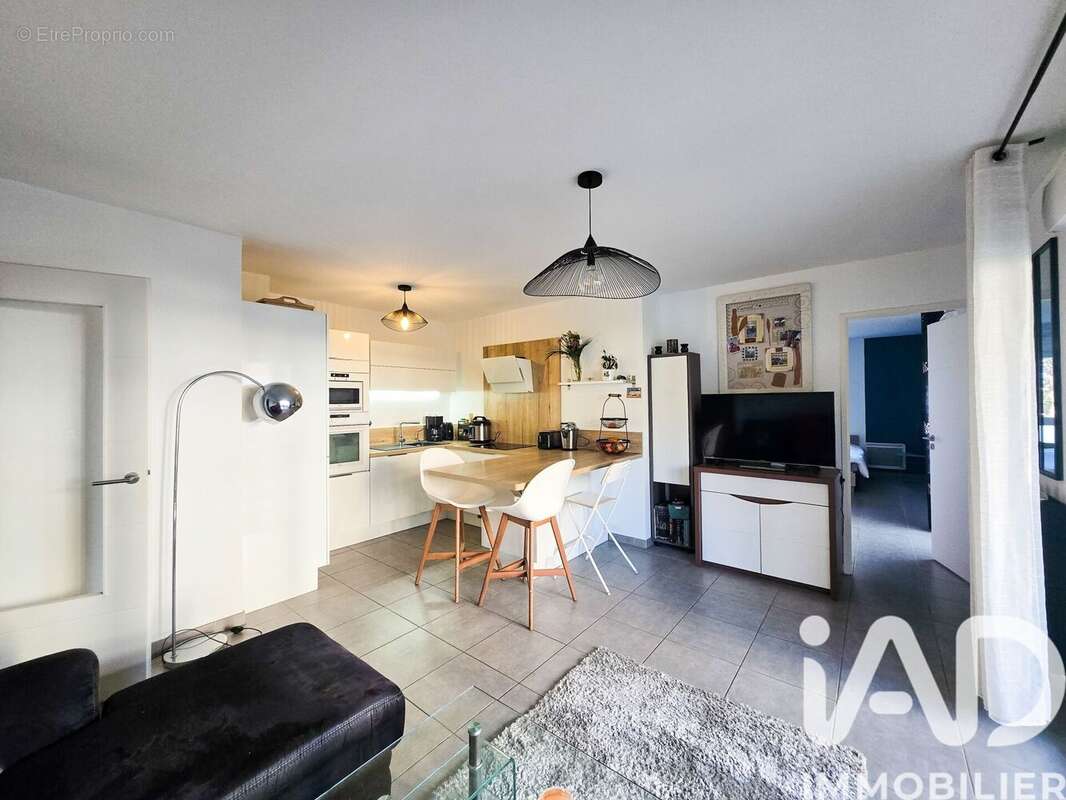 Photo 2 - Appartement à FREJUS