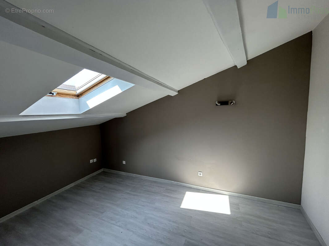 Duplex atypique avec extérieur à saint donat - photo 4