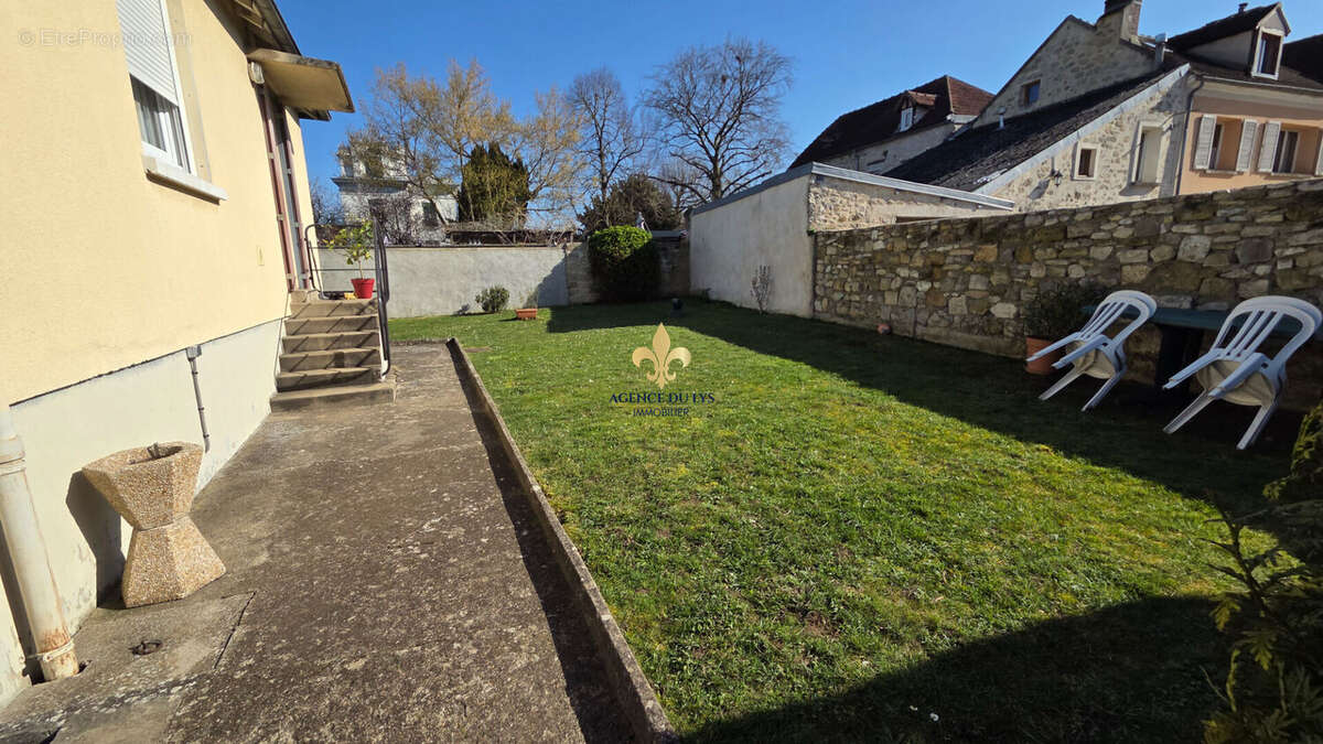 Maison à ASNIERES-SUR-OISE