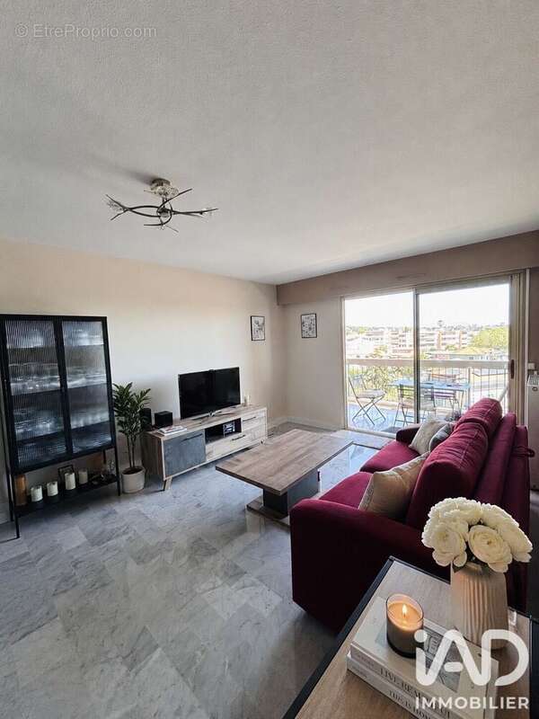 Photo 2 - Appartement à VALLAURIS