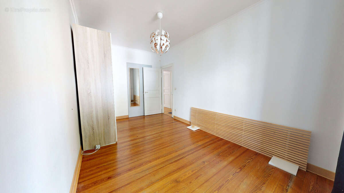 A vendre - Appartement 3 pièces - Quartier Gare Strasbourg - photo 4