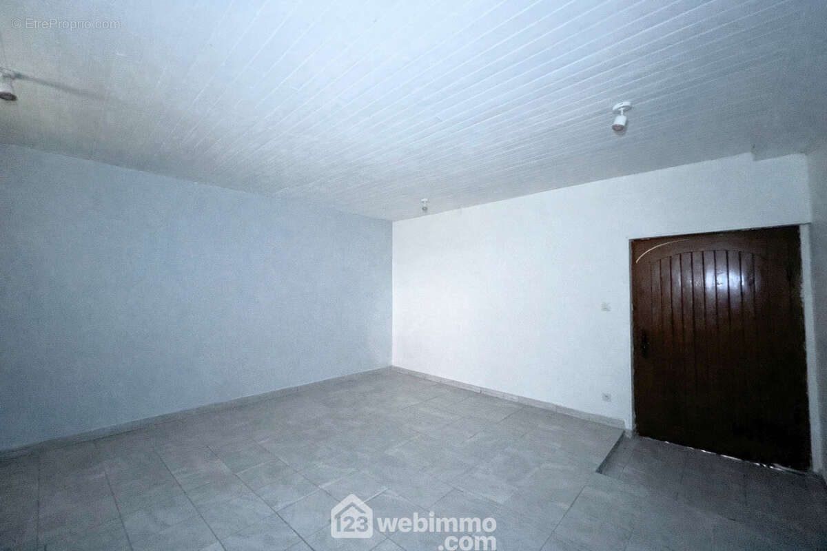 Maison 108 m² à Plouzelambre  - photo 9