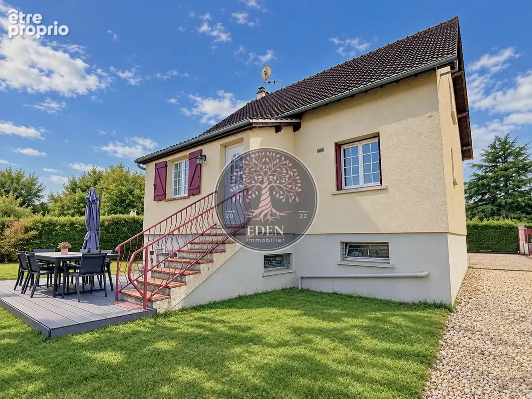 Maison 6 pièces 4 chambres avec dépendance et hangar - photo 2