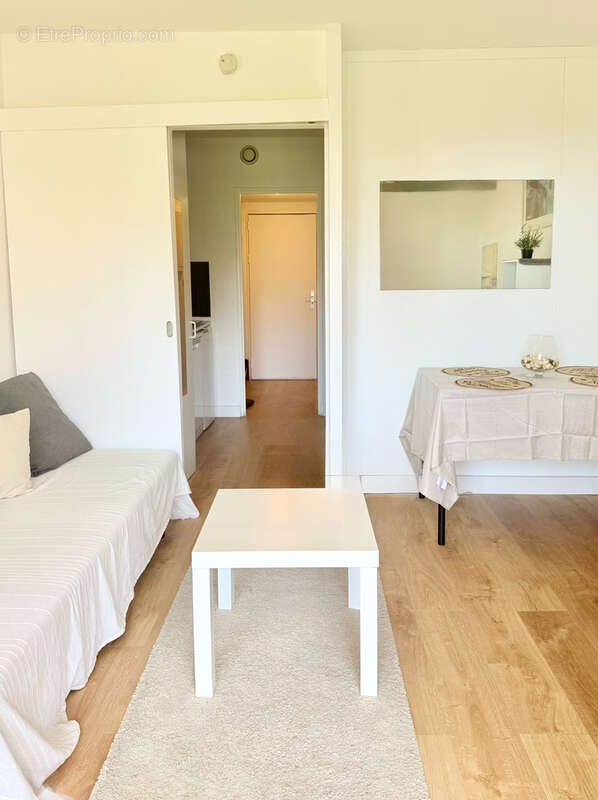 Appartement à HYERES