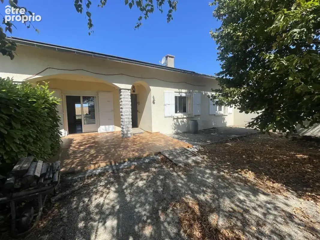 Maison à VERNOUX-EN-VIVARAIS