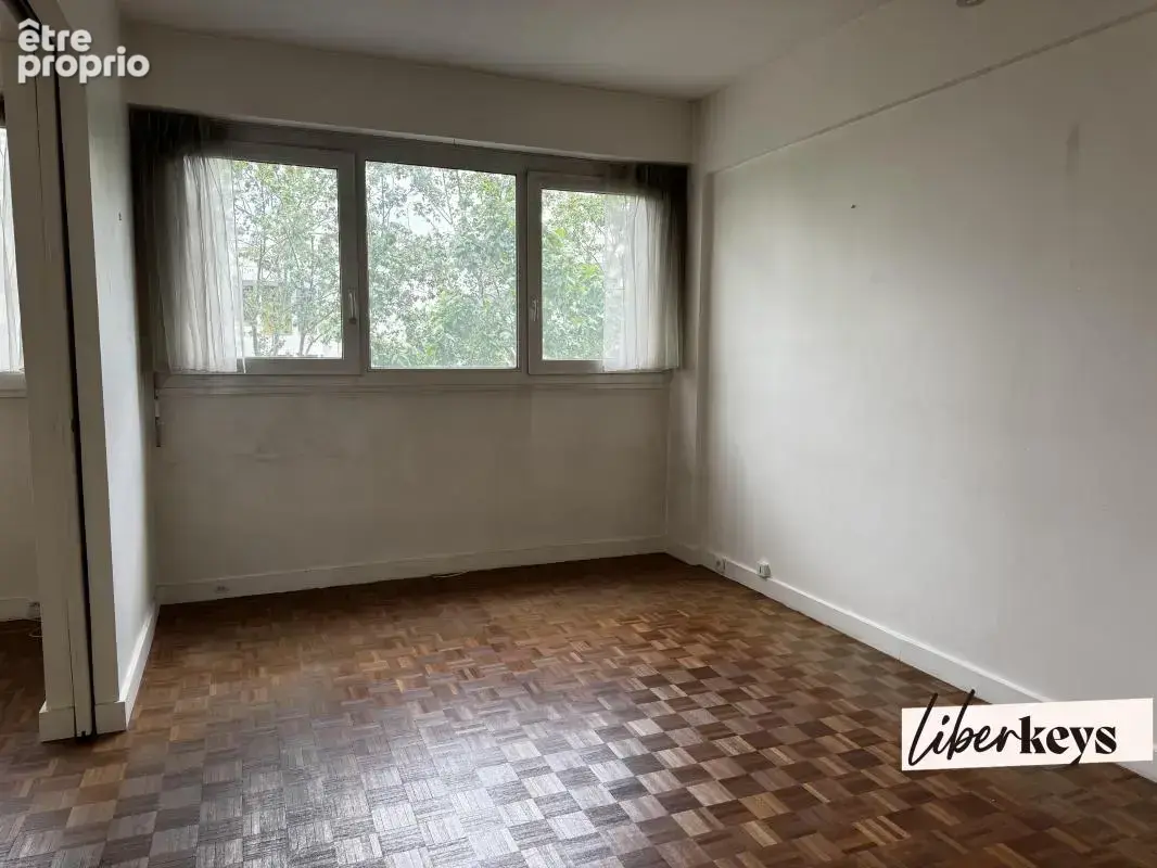 Appartement 4 pièces - 3 chambres - Balcon - Paris 17eme - photo 6