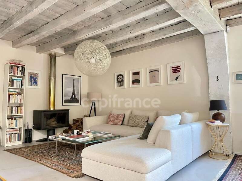 Maison à PREVESSIN-MOENS