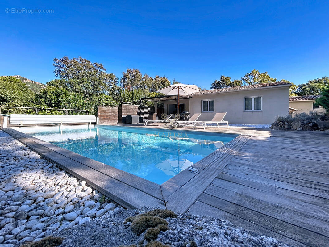 Maison à PORTO-VECCHIO