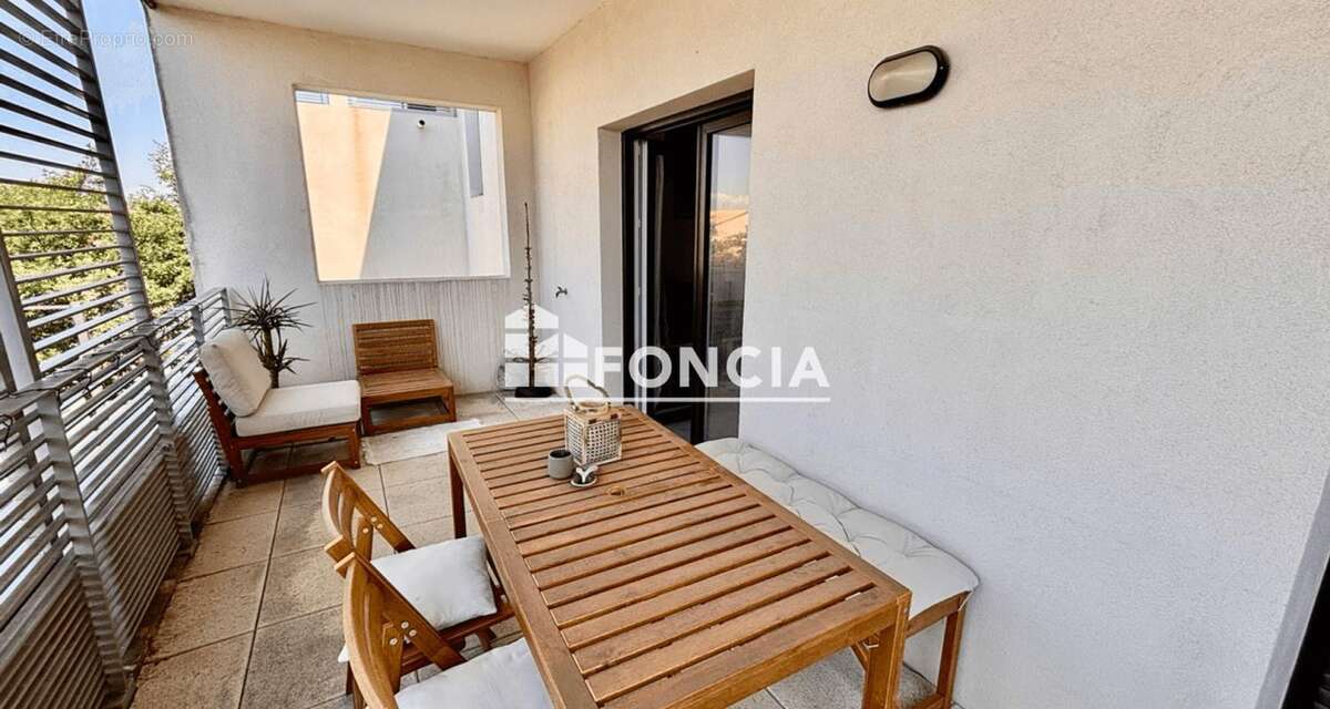 Appartement à SAINT-JEAN-DE-VEDAS