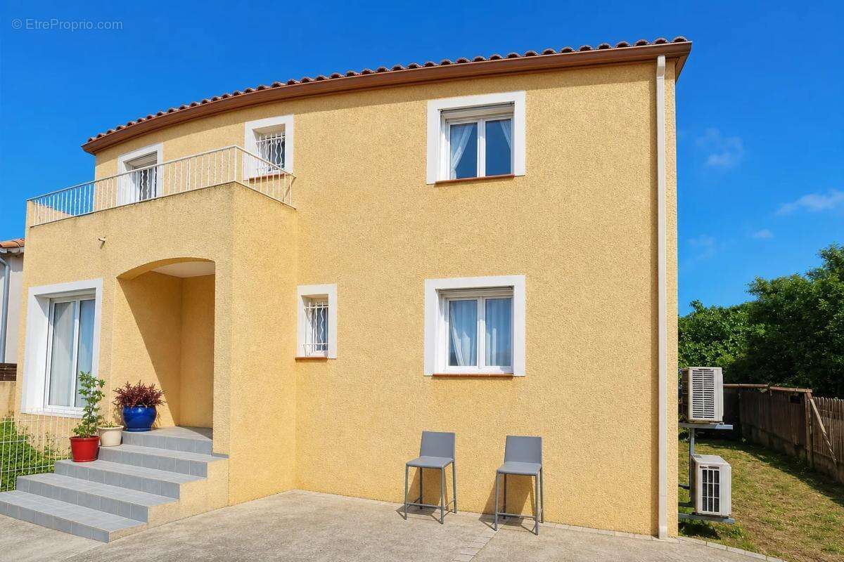 Grande Maison Louée 7 Pièces à Villelongue - photo 19