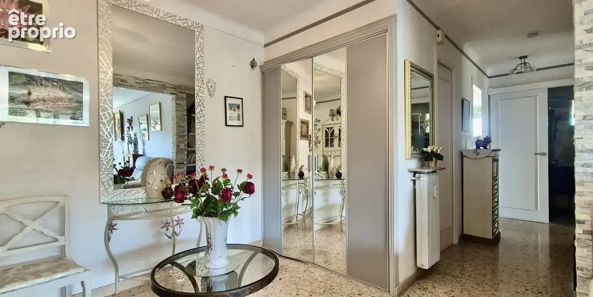 Appartement 82 m² à Saint-Laurent-Du-Var  - photo 7