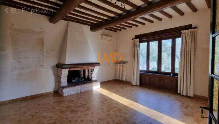Maison à NIMES