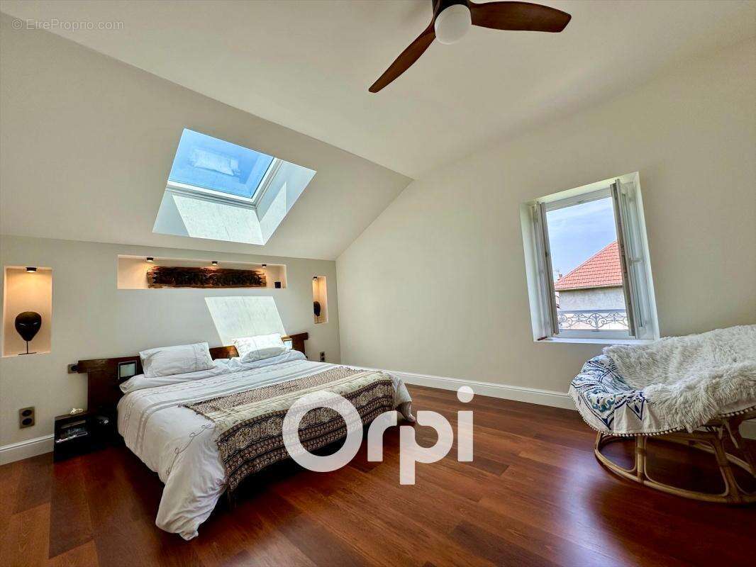 Maison à VILLARD-BONNOT