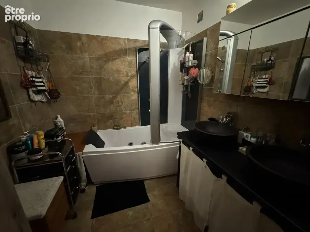 Aix en Provence, Les Milles, appartement 4/5 pièces de 112 m2, terrasse, parking - photo 4