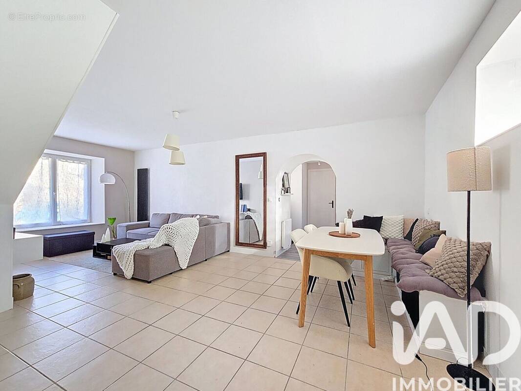 Photo 1 - Appartement à TOUQUIN