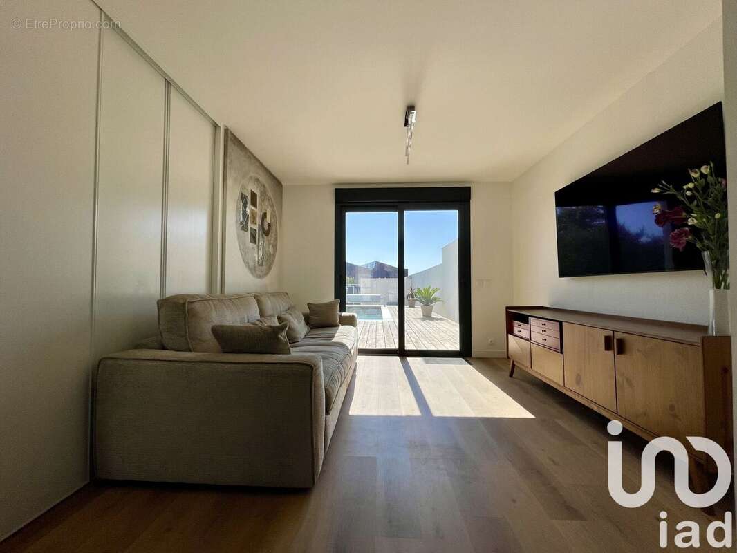 Photo 8 - Maison à LE CRES