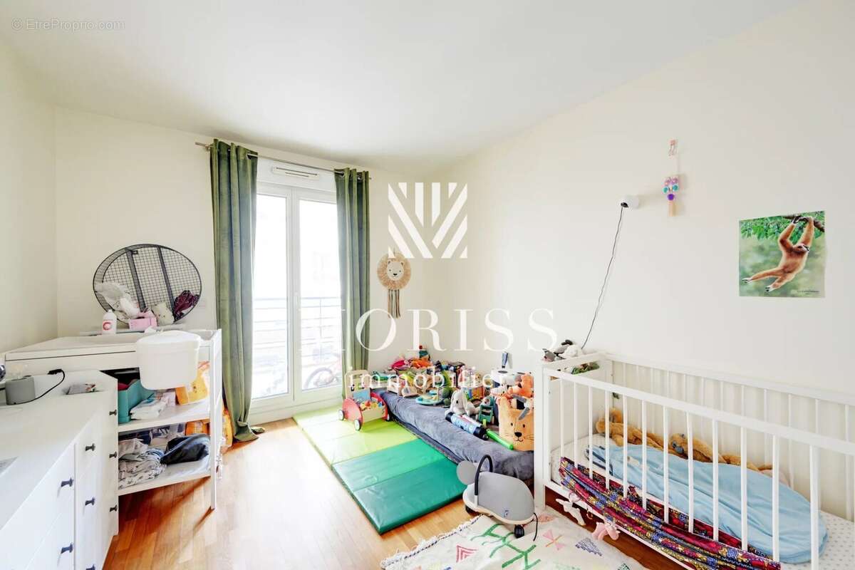 Appartement à MONTROUGE