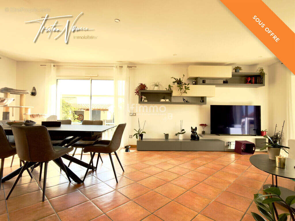 Villa 4 faces de 113 m2 - 4 chambres - piscine - Latour-Bas-Elne - photo 6