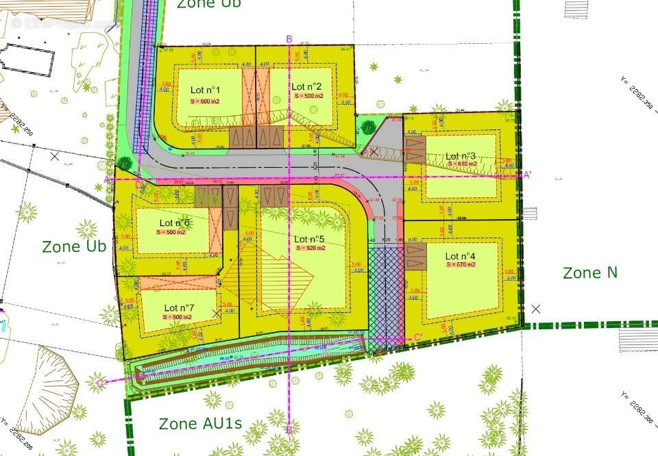 Terrain à LE TRIADOU