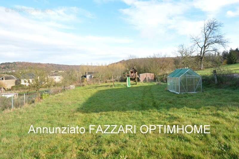 Maison à CHARENCY-VEZIN