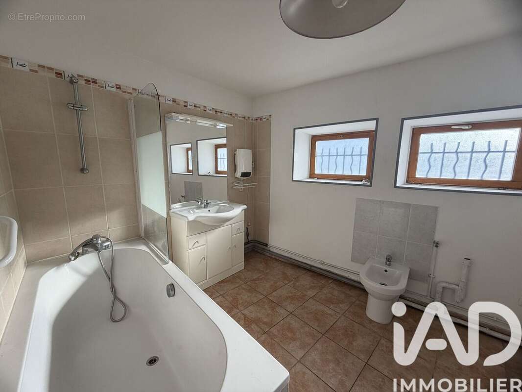 Maison 155 m² à Gudmont-Villiers  - photo 5