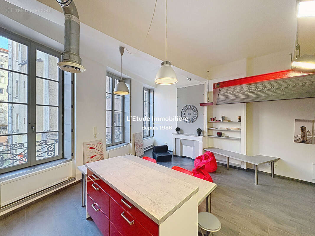 Appartement à LYON-1E